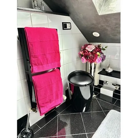 One-bedroom Grafschaft